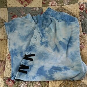Blue Tie-Dye Sweatshirt VS PINK lounge pants size large